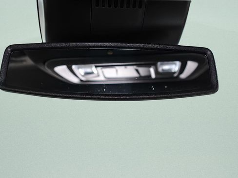 Used 2025 GMC Sierra 1500 AT4 image 23