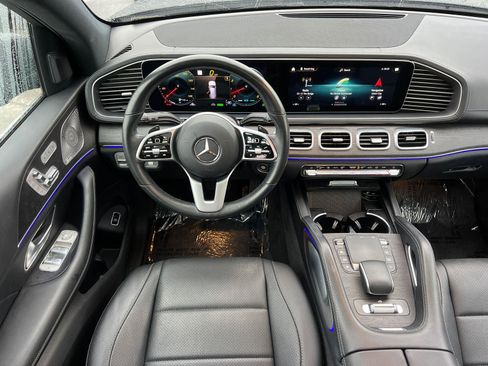 Used 2022 Mercedes-Benz GLS 450 4MATIC image 24