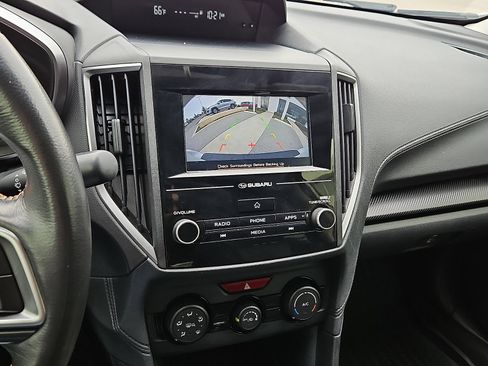 Used 2018 Subaru Crosstrek 2.0i Premium w/ Popular Package #2 image 16