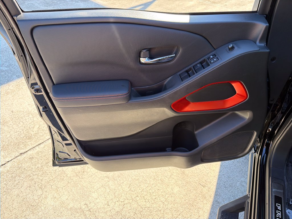 Used 2022 Nissan Frontier Pro-X RWD image 16
