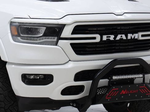 Used 2020 RAM 1500 Laramie w/ Sport Appearance Package AWD/4WD image 9
