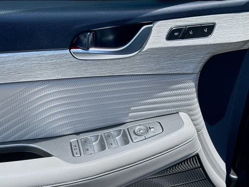 Used 2023 Hyundai Palisade Calligraphy FWD image 14