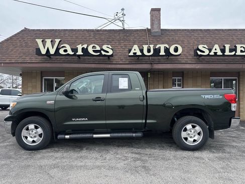 Used 2013 Toyota Tundra 4x4 Double Cab w/ TRD Off-Road Pkg image 2