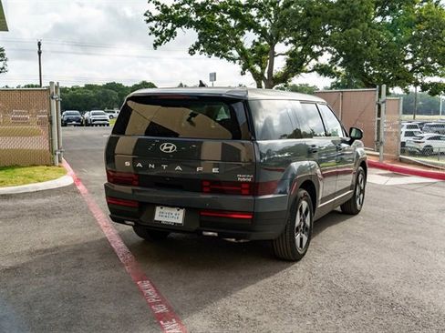 New 2026 Hyundai Santa Fe SE image 7