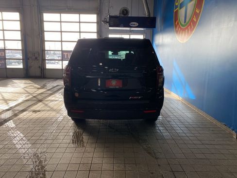 Used 2023 Chevrolet Suburban RST w/ Luxury Package image 19