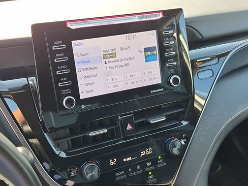 Used 2024 Toyota Camry SE FWD image 14
