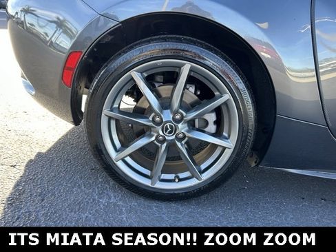 Used 2017 MAZDA MX-5 Miata RF Grand Touring image 7