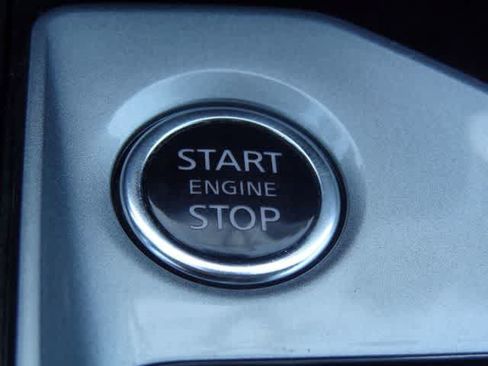Used 2024 Nissan Altima 2.5 SV FWD image 27