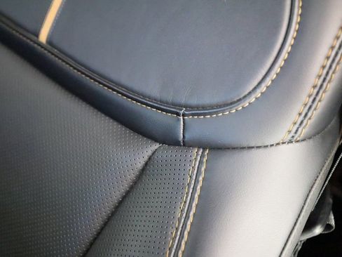 Used 2026 Ford F450 Platinum w/ FX4 Off-Road Package image 35