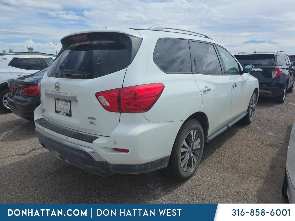 Used 2020 Nissan Pathfinder SL AWD/4WD image 3