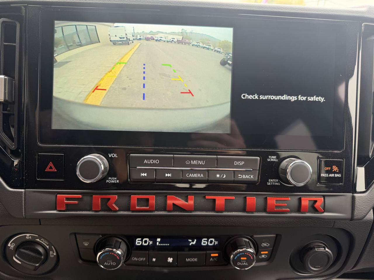 Used 2026 Nissan Frontier PRO-4X AWD/4WD image 16
