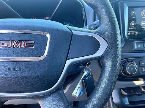 Used 2019 GMC Canyon 2WD Crew Cab w/ Convenience Package image 11