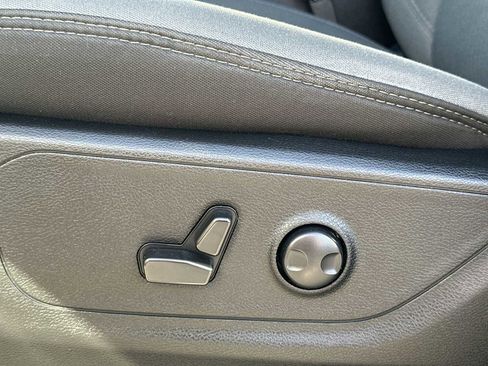 Used 2022 RAM 1500 Big Horn image 14