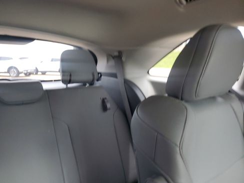 Used 2021 Toyota Sienna XLE AWD/4WD image 15