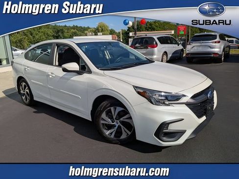 Used 2025 Subaru Legacy Premium AWD/4WD image 1