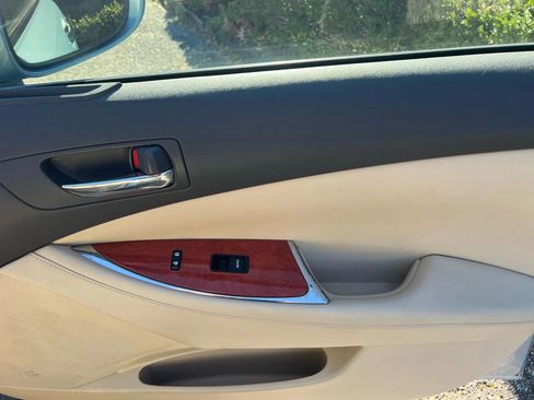 Used 2011 Lexus ES 350 image 26