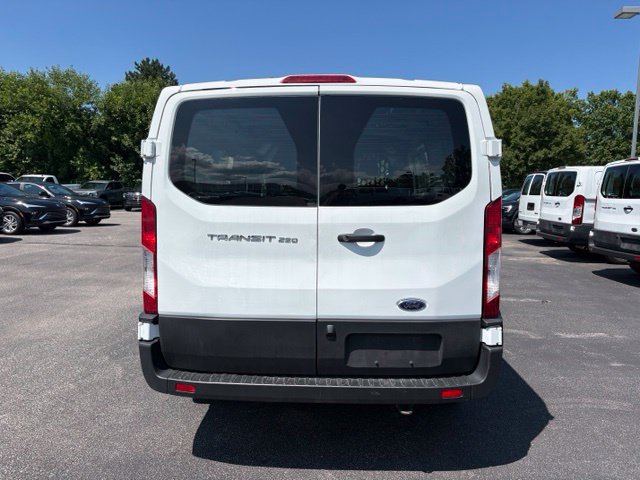 Used 2025 Ford Transit 250 Low Roof w/ Exterior Upgrade Package RWD image 4