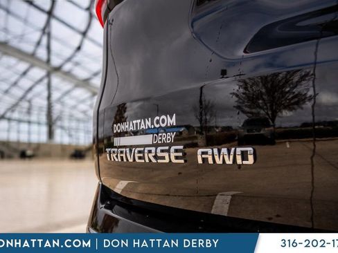 Used 2023 Chevrolet Traverse Premier w/ LPO, Floor Liner Package image 40