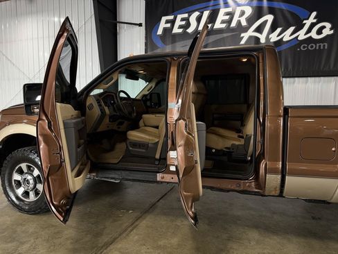 Used 2011 Ford F350 Lariat w/ Lariat Interior Pkg AWD/4WD image 17