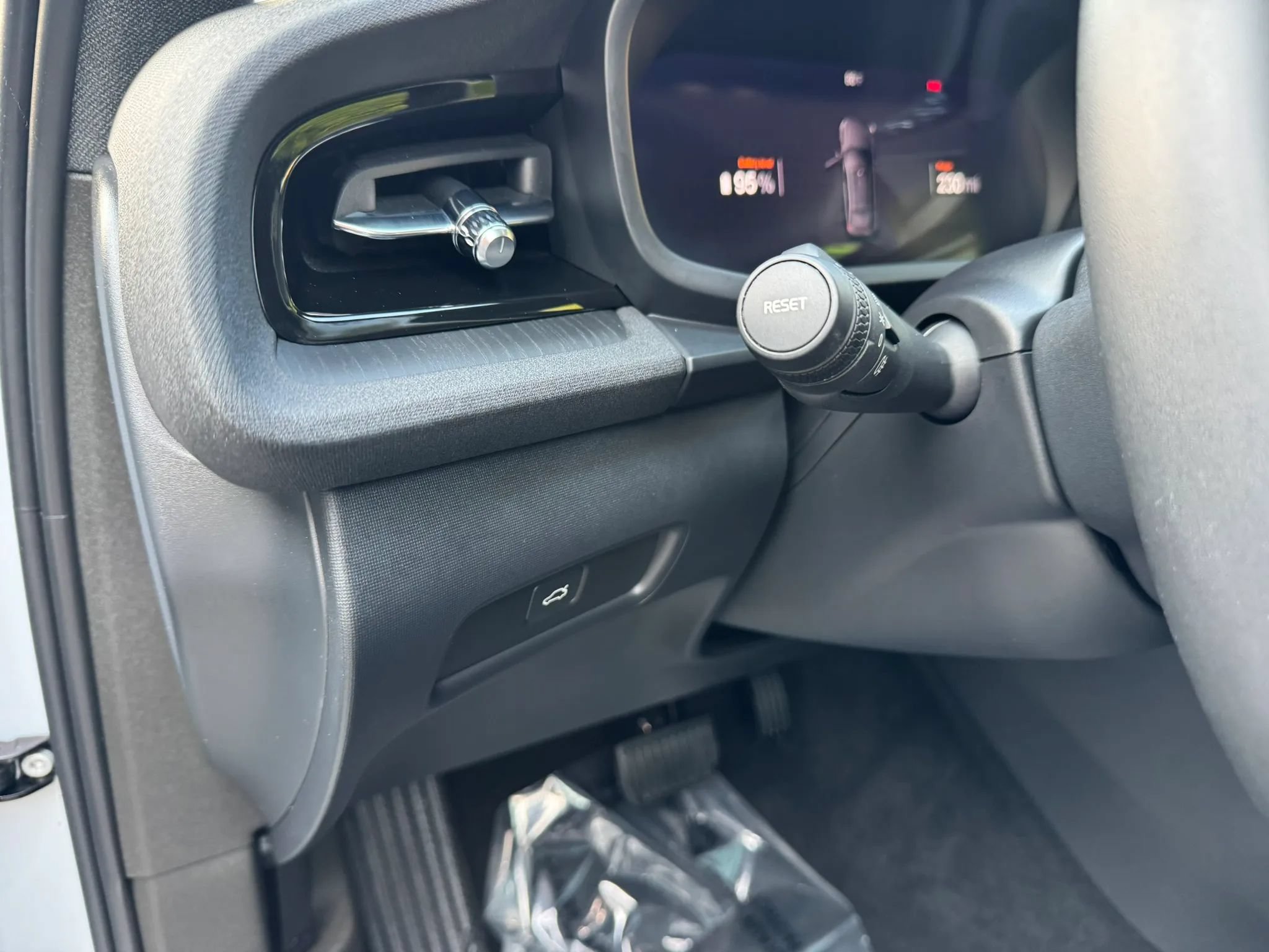 Used 2023 Polestar Polestar 2 w/ Pilot Pack AWD/4WD image 29