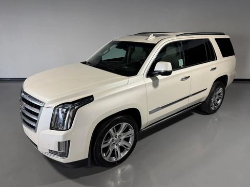 Used 2015 Cadillac Escalade Premium AWD/4WD image 50