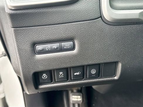 Used 2024 Nissan Murano SL image 14