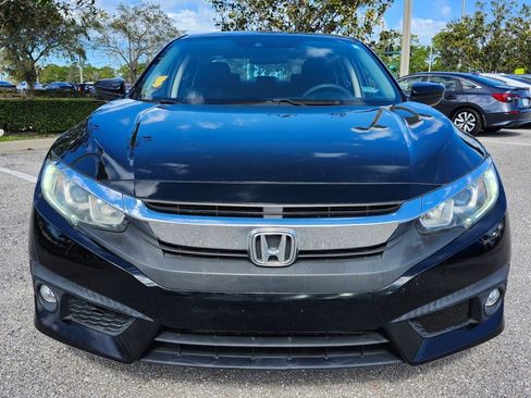 Used 2016 Honda Civic EX-T image 2