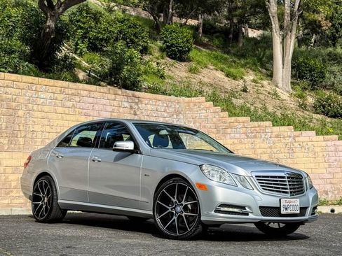 Used 2012 Mercedes-Benz E 350 Sedan image 12