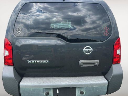 Used 2008 Nissan Xterra Off-Road w/ Technology Pkg AWD/4WD image 3