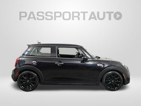 Used 2020 MINI Cooper S image 8