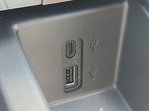 New 2026 GMC Acadia Denali Ultimate image 18