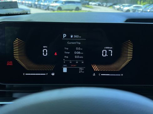 New 2026 Kia Carnival FWD image 30