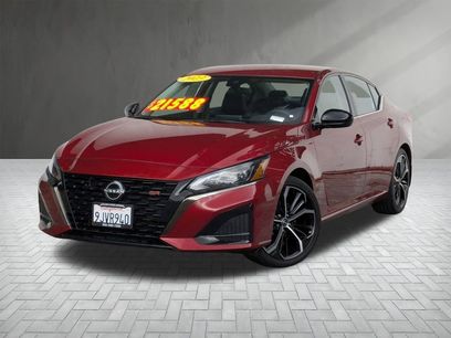 Used 2023 Nissan Altima 2.5 SR