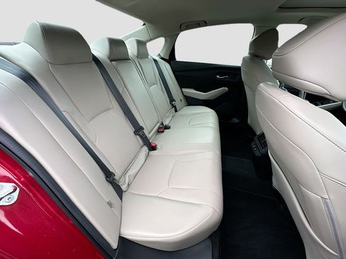 Used 2024 Honda Accord EX-L image 34