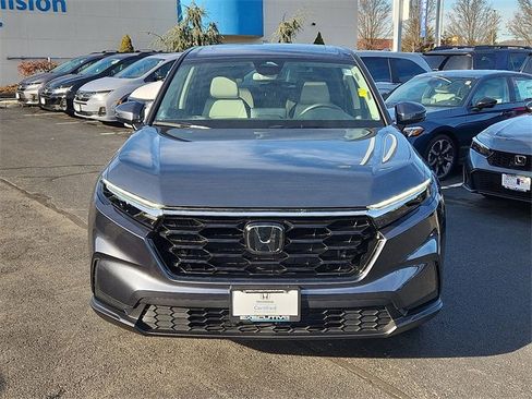 Used 2025 Honda CR-V EX image 2