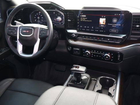 Used 2024 GMC Sierra 1500 SLT RWD image 7