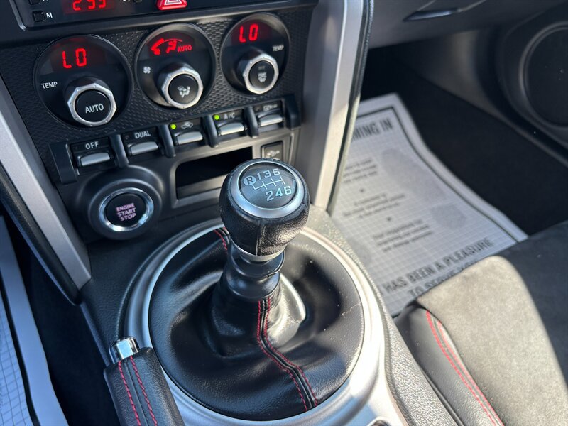 Used 2013 Subaru BRZ Limited RWD image 15