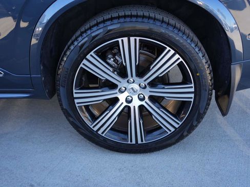 Used 2023 Volvo XC90 B6 Ultimate w/ Protection Package Premier image 8