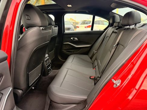 Used 2019 BMW 330i Sedan RWD image 13