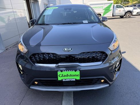Used 2021 Kia Niro EX FWD image 8