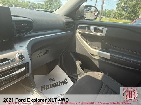 Used 2021 Ford Explorer XLT image 15
