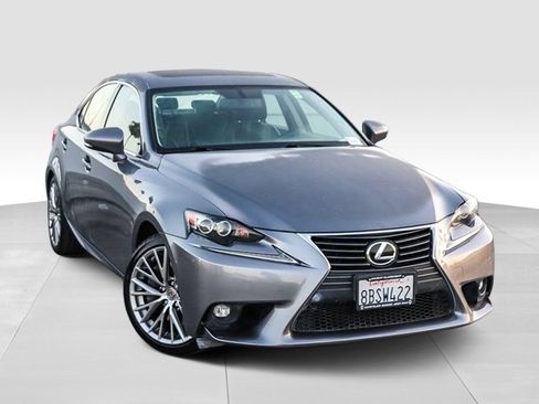 Used 2016 Lexus IS 200t w/ Navigation System Package RWD image 2