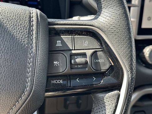 Used 2023 Toyota Tundra Limited w/ Power Package RWD image 24
