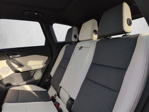 New 2026 BMW X1 xDrive28i image 16