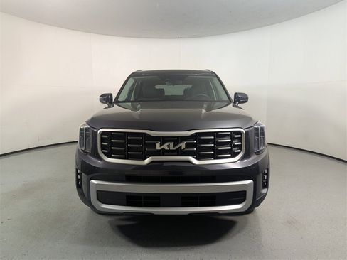 New 2025 Kia Telluride S image 2