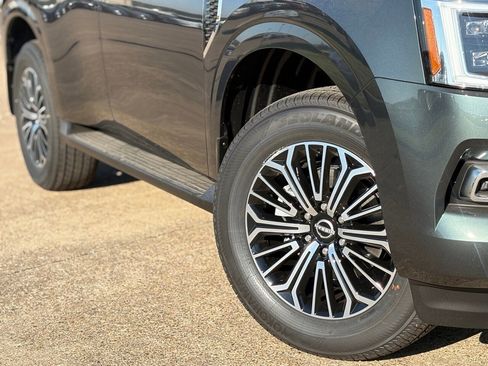 New 2026 Nissan Armada SL w/ Captain's Chari Seat Package image 9