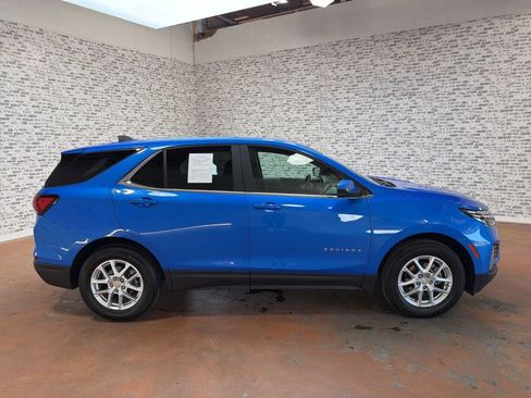 Used 2024 Chevrolet Equinox LT FWD image 8