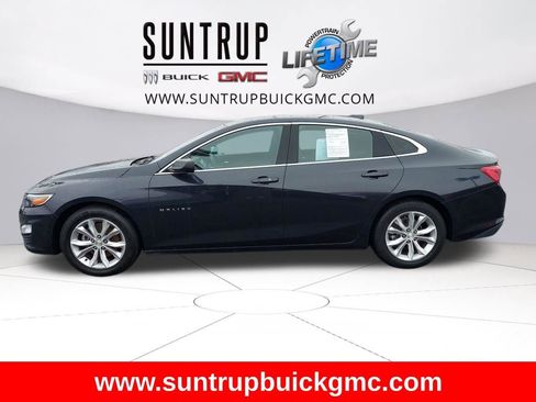 Used 2023 Chevrolet Malibu LT image 2