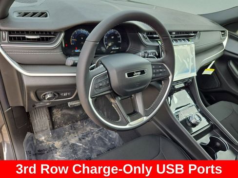 New 2025 Jeep Grand Cherokee L Laredo w/ Luxury Tech Group I RWD image 11