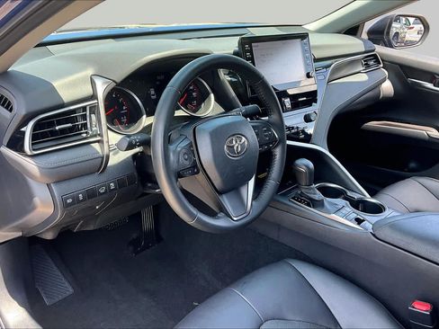 Used 2023 Toyota Camry XSE FWD image 17